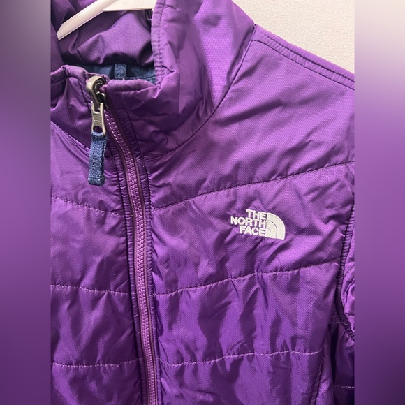 The North Face Logo Full Zip Purple Down Filled Jacket Size M Women's - Picture 2 of 6